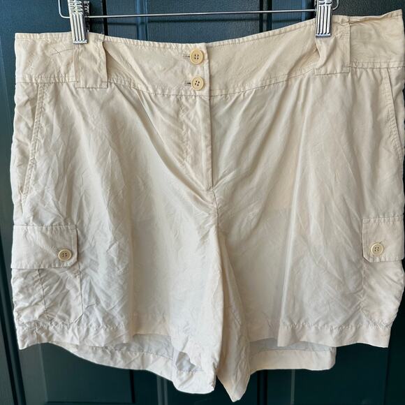 Talbots 100% Silk Cargo Shorts Size 12 Tan Utility Resort Polished Summer - Picture 1 of 8